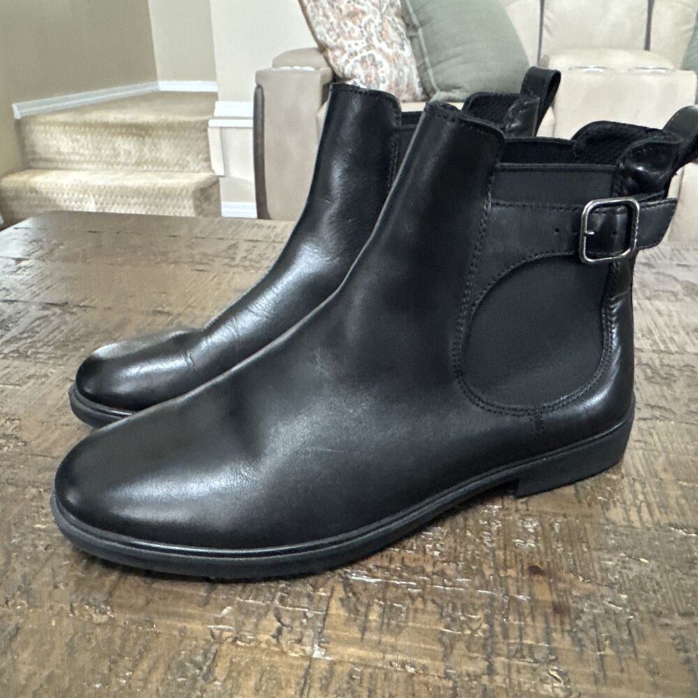Ecco Dress Classic 15 Chelsea Black Leather Women’s Boots Sz 8-8.5 39 Buckle EUC